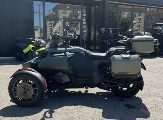 CAN-AM CANYON REDROCK 2025 A RESERVER SANS ATTENDRE