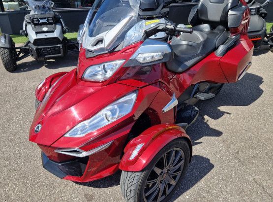 Can-am Spyder RT (S) 17 980 km A saisir !!!