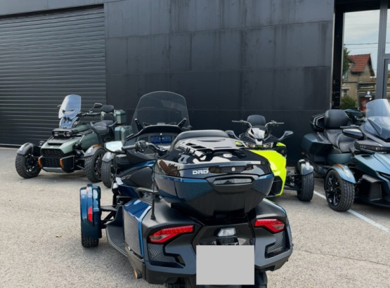 CAN-AM SPYDER RT 1330 SE6 2020