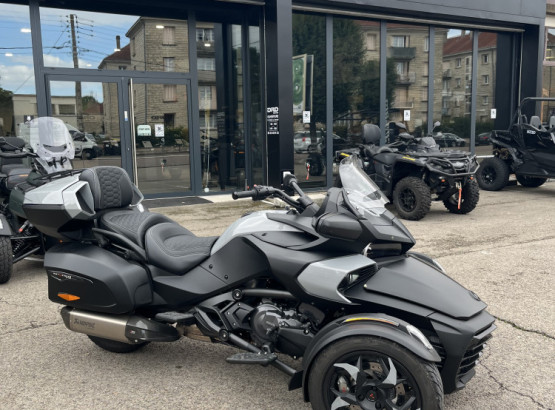 CAN-AM F3 Limited  suréquipé à saisir