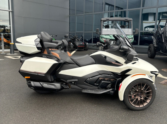 SPYDER RT SEA TO SKY